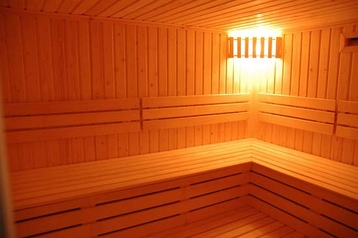 Polska Penzión Ustrzyki Dolne, Zewnątrz